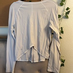 Grey Lululemon long sleeve tee, size 8!